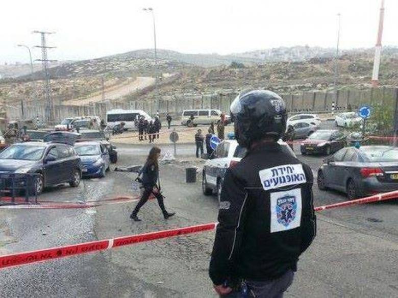 محكمة فلسطينية تسجن شرطياً أطلق النار على الاحتلال