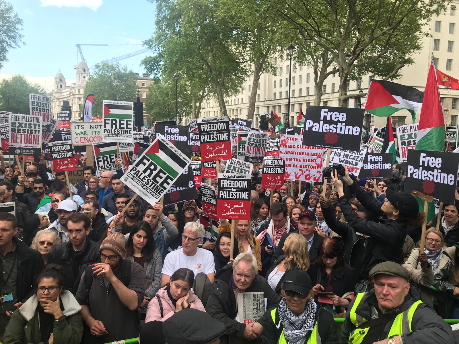 تظاهرة حاشدة في لندن دعماً لحق العودة ورفضاً لصفقة القرن